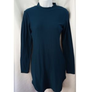 6 for $25 long sleeve tunic or mini dress